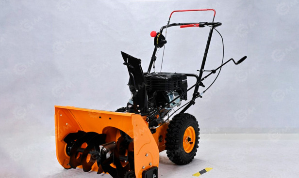 Снегоуборщик на колесном ходу Wanfu Fuhua FH-55 5.5HP дв 4,1Kw - Роторный снегоочиститель: фото 1 Снегоуборщик на колесном ходу Wanfu Fuhua FH-55 5.5HP дв 4,1Kw - Роторный снегоочиститель: фото 1