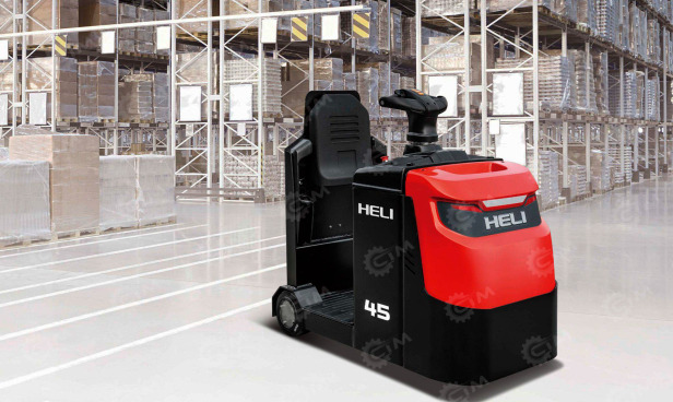 Электрический тягач HELI QYD45S-L2G2 гп 4,5т +рукоятка управления, аккумулятор 24V350Ah - Тягач: фото 1 Электрический тягач HELI QYD45S-L2G2 гп 4,5т +рукоятка управления, аккумулятор 24V350Ah - Тягач: фото 1