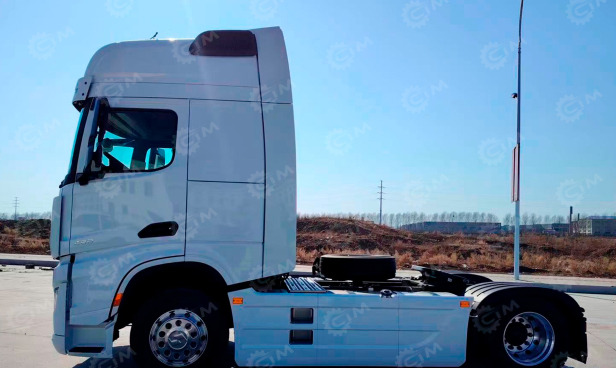 Тягач SHACMAN 4х2 X6000 SX4188YY381 480 л.с. АКПП FAST - Тягач: фото 1 Тягач SHACMAN 4х2 X6000 SX4188YY381 480 л.с. АКПП FAST - Тягач: фото 1