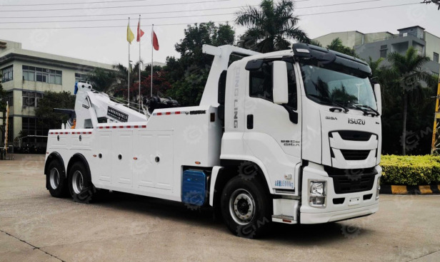 Тяжелый эвакуатор ISUZU 6x4 дв 382Kw гп 30 тонн без поворотного крана CHENG LI - Эвакуатор: фото 1 Тяжелый эвакуатор ISUZU 6x4 дв 382Kw гп 30 тонн без поворотного крана CHENG LI - Эвакуатор: фото 1