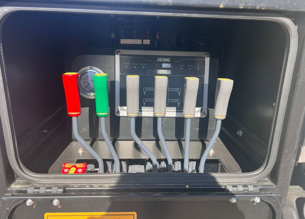 XCMG XZJ5060JGK - Грузовик с подъемником: фото 3 XCMG XZJ5060JGK - Грузовик с подъемником: фото 3