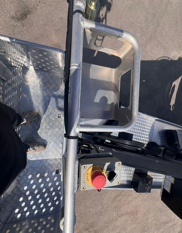 Новый Грузовик с подъемником XCMG XZJ5060JGK: фото 33