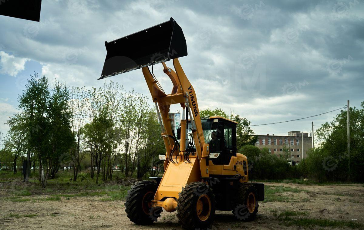 Фронтальный погрузчик Yugong 930: фото 9