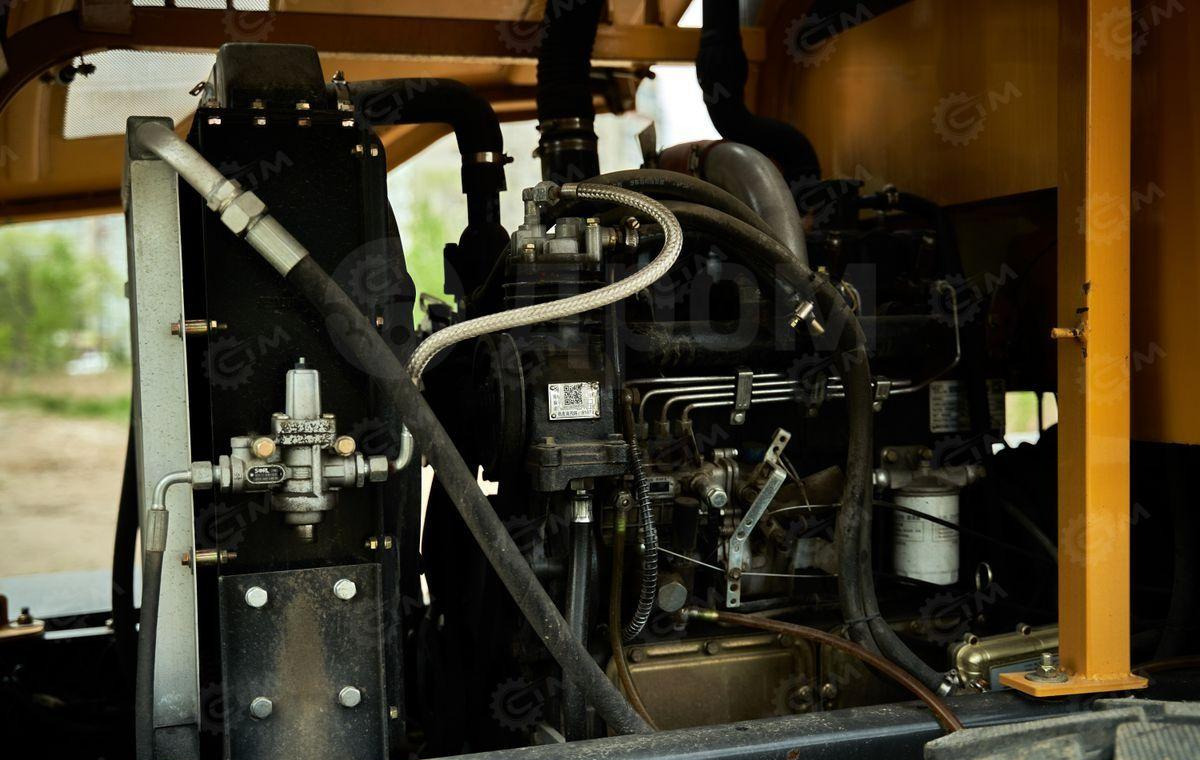 Фронтальный погрузчик Yugong 930: фото 13