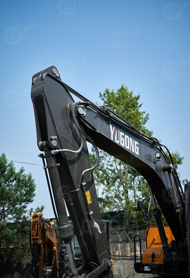 Yugong YG160 - Колёсный экскаватор: фото 4 Yugong YG160 - Колёсный экскаватор: фото 4