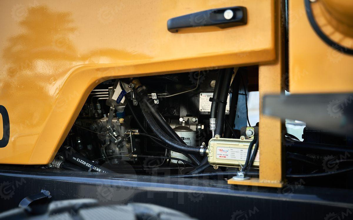 Новый Колёсный погрузчик Yugong ZL30: фото 32