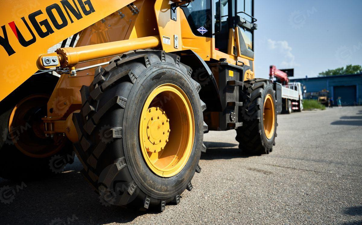 Новый Колёсный погрузчик Yugong ZL30: фото 24