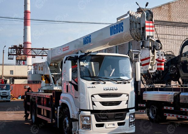 Автокран на шасси ISUZU 4x2 151кВт VIGRUS VGS16 гп 16т 5 секций 36,6м - Мобильный кран: фото 1 Автокран на шасси ISUZU 4x2 151кВт VIGRUS VGS16 гп 16т 5 секций 36,6м - Мобильный кран: фото 1