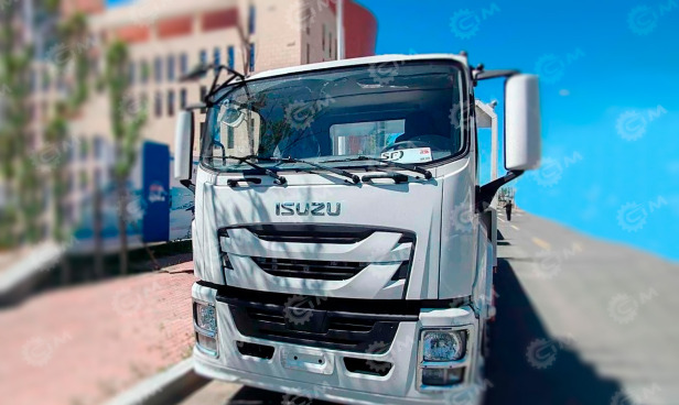 Автокран на шасси ISUZU 4x2 дв 151kw крановая установка WANBANG WGS12 гп 12т стрела 33м с буром - Мобильный кран: фото 1 Автокран на шасси ISUZU 4x2 дв 151kw крановая установка WANBANG WGS12 гп 12т стрела 33м с буром - Мобильный кран: фото 1