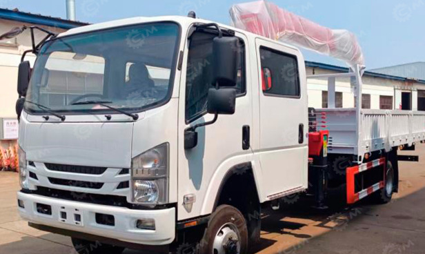 Бортовой грузовик ISUZU 4x2 дв 139kw сдвоенная кабина гп 5 тонн c кму XCMG SQS125 гп 5т, 4 секц - Грузовик бортовой/ Платформа: фото 1 Бортовой грузовик ISUZU 4x2 дв 139kw сдвоенная кабина гп 5 тонн c кму XCMG SQS125 гп 5т, 4 секц - Грузовик бортовой/ Платформа: фото 1