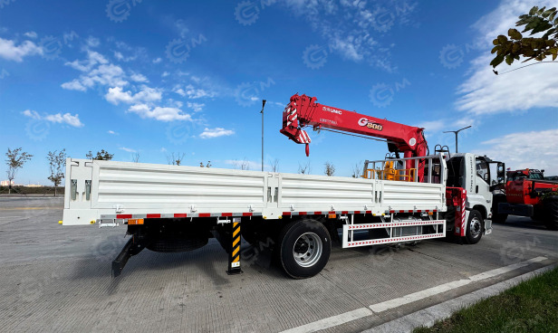 Бортовой грузовик ISUZU 4x2 дв 177kw гп 10 тонн c кму КМУ-UNIC UR G806 гп 8 тонн 6 секций 18.82 - Грузовик бортовой/ Платформа: фото 1 Бортовой грузовик ISUZU 4x2 дв 177kw гп 10 тонн c кму КМУ-UNIC UR G806 гп 8 тонн 6 секций 18.82 - Грузовик бортовой/ Платформа: фото 1