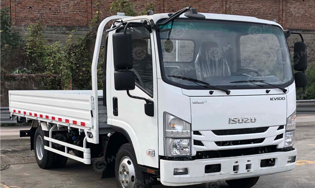 Бортовой грузовик ISUZU 4x2 дв 96Kw гп 1т под категорию В - Грузовик бортовой/ Платформа: фото 1 Бортовой грузовик ISUZU 4x2 дв 96Kw гп 1т под категорию В - Грузовик бортовой/ Платформа: фото 1