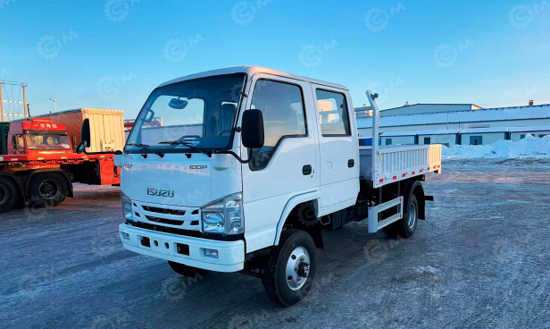 Бортовой грузовик ISUZU 4x4 дв 88kw сдвоенная кабина гп 2,5т с кму UNIC URV374K гп 3,2т стрела - Грузовик бортовой/ Платформа: фото 1 Бортовой грузовик ISUZU 4x4 дв 88kw сдвоенная кабина гп 2,5т с кму UNIC URV374K гп 3,2т стрела - Грузовик бортовой/ Платформа: фото 1