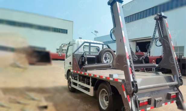 Бункеровоз (мусоровоз) на шасси ISUZU 4x2 дв 139kw под бункеры 10-12м3 - Мусоровоз: фото 1 Бункеровоз (мусоровоз) на шасси ISUZU 4x2 дв 139kw под бункеры 10-12м3 - Мусоровоз: фото 1