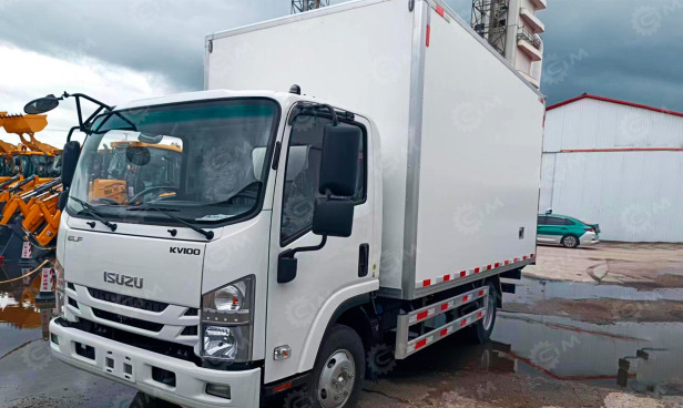 Фургон промтоварный на шасси ISUZU 4х4 дв 96 kw (фургон 4200х2200х2200) - Грузовик с закрытым кузовом: фото 1 Фургон промтоварный на шасси ISUZU 4х4 дв 96 kw (фургон 4200х2200х2200) - Грузовик с закрытым кузовом: фото 1