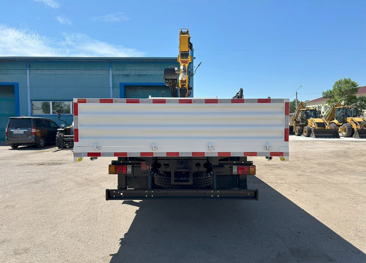 Isuzu Elf (N-series) - Грузовик бортовой/ Платформа, Автоманипулятор: фото 5 Isuzu Elf (N-series) - Грузовик бортовой/ Платформа, Автоманипулятор: фото 5