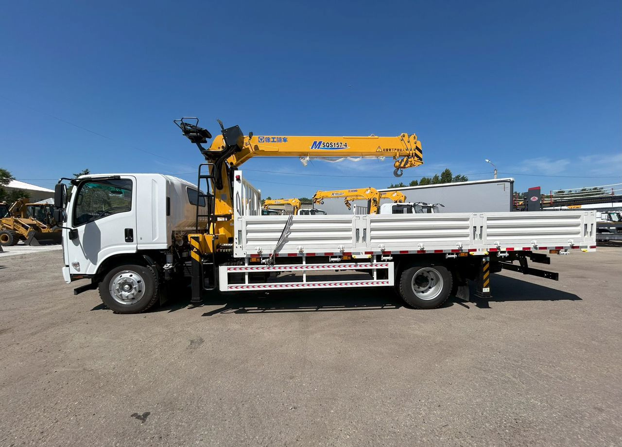 Isuzu Elf (N-series) - Грузовик бортовой/ Платформа, Автоманипулятор: фото 3 Isuzu Elf (N-series) - Грузовик бортовой/ Платформа, Автоманипулятор: фото 3