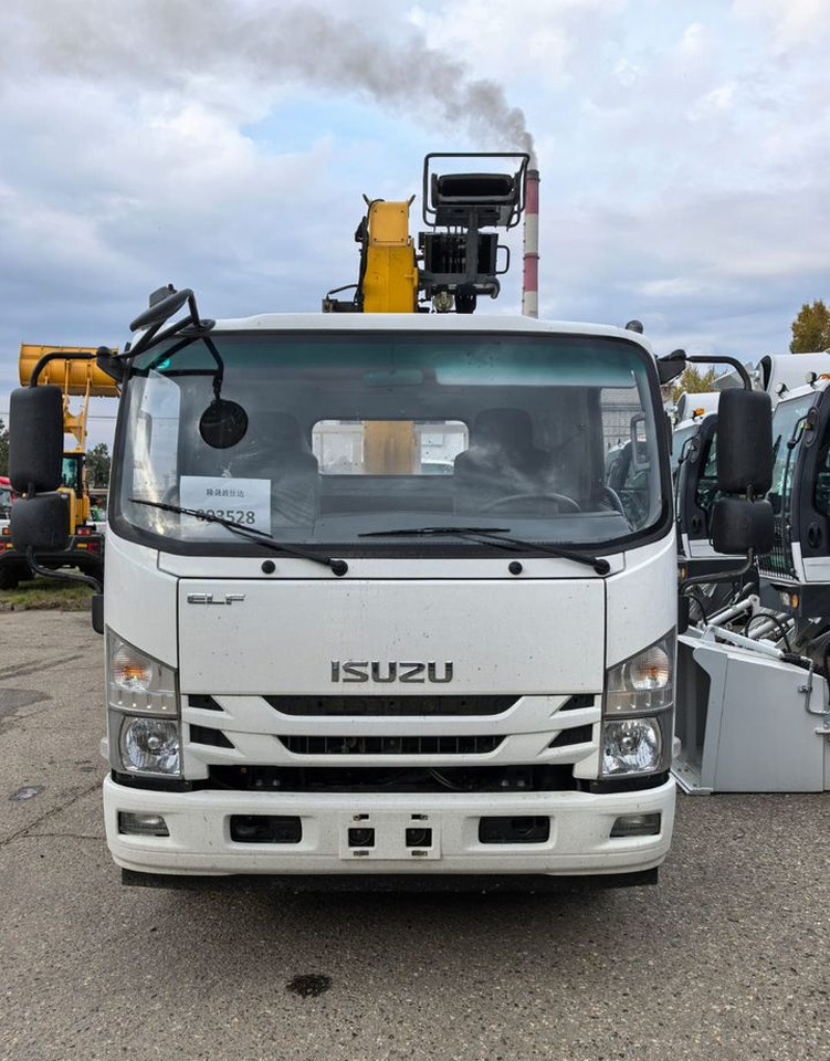 Новый Грузовик бортовой/ Платформа, Автоманипулятор Isuzu Elf (N-series): фото 6