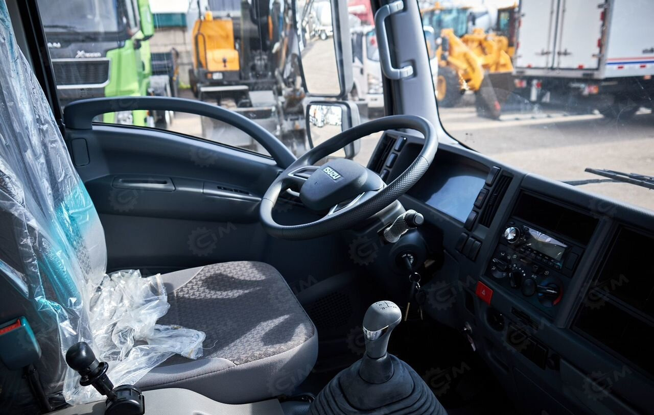 Новый Грузовик с подъемником Isuzu Elf: фото 40 Новый Грузовик с подъемником Isuzu Elf: фото 40
