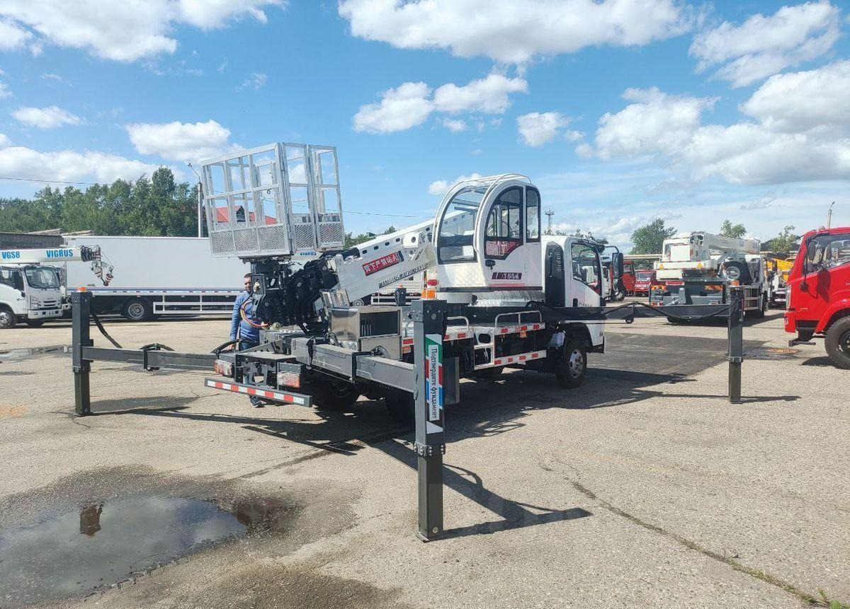 Новый Грузовик с подъемником Isuzu Elf: фото 35