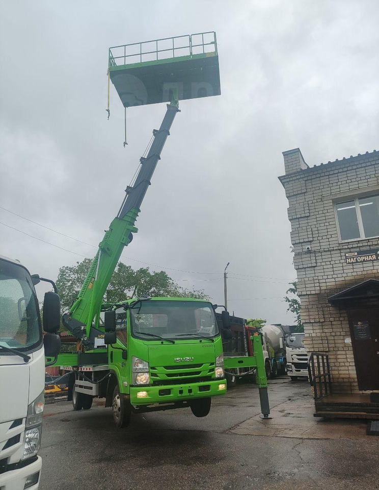 Новый Грузовик с подъемником Isuzu Elf: фото 7