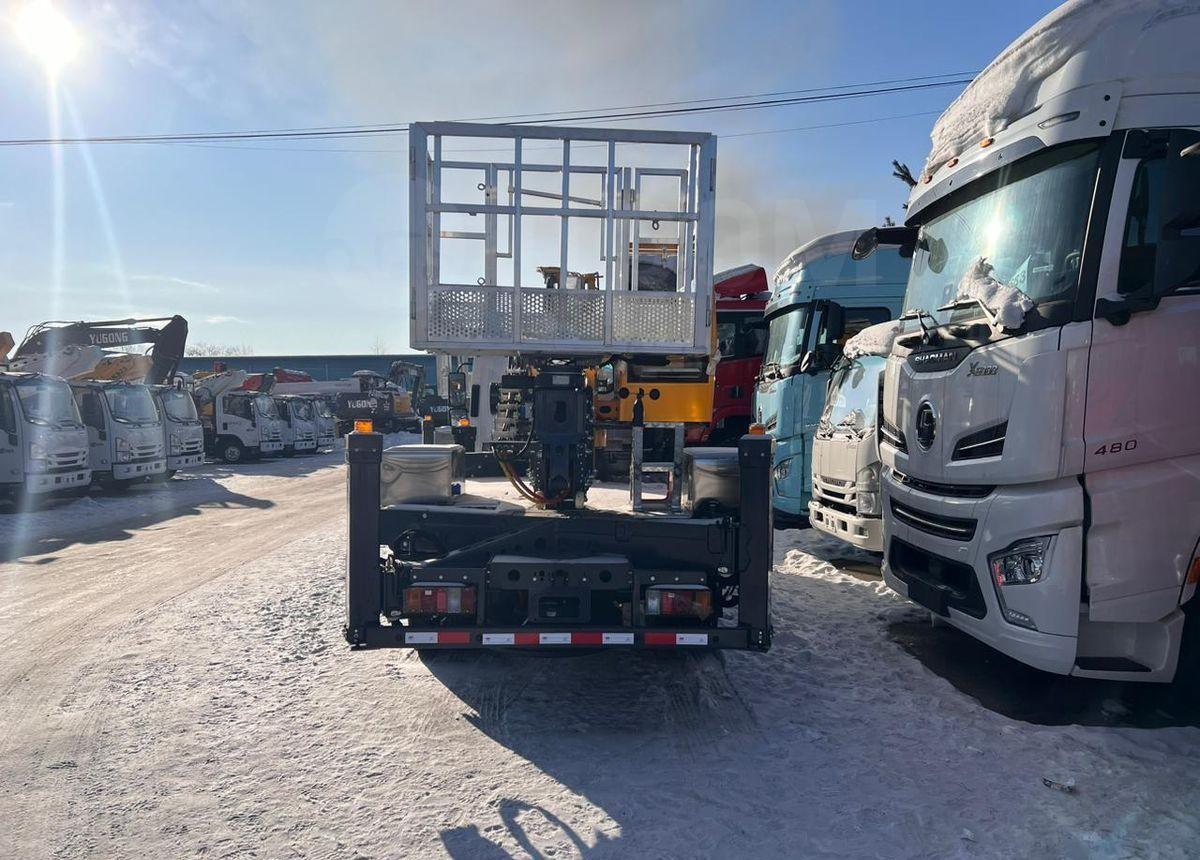 Новый Грузовик с подъемником Isuzu Elf: фото 10