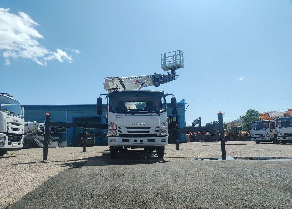 Новый Грузовик с подъемником Isuzu Elf: фото 25