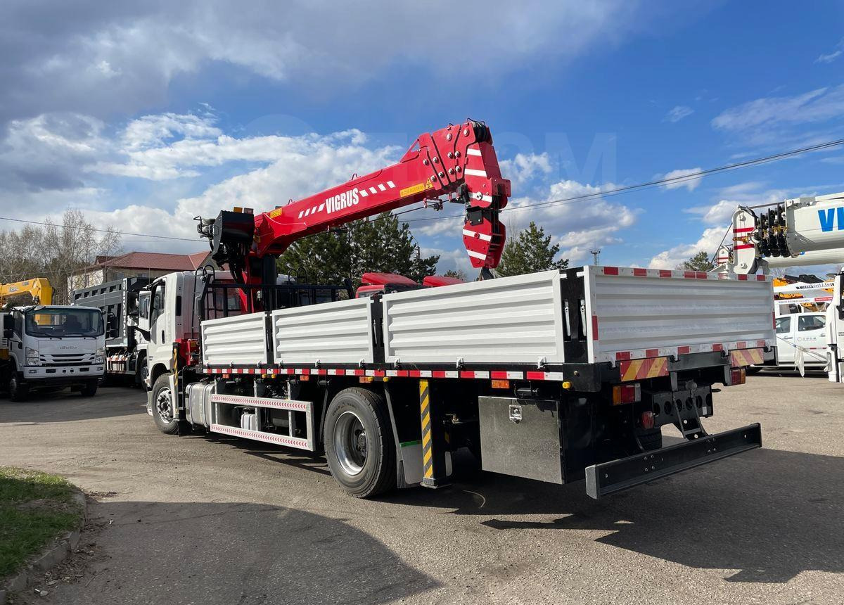 Новый Грузовик бортовой/ Платформа, Автоманипулятор Isuzu Giga: фото 9