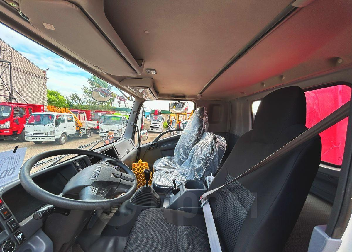 Новый Грузовик бортовой/ Платформа, Автоманипулятор Isuzu Giga: фото 9