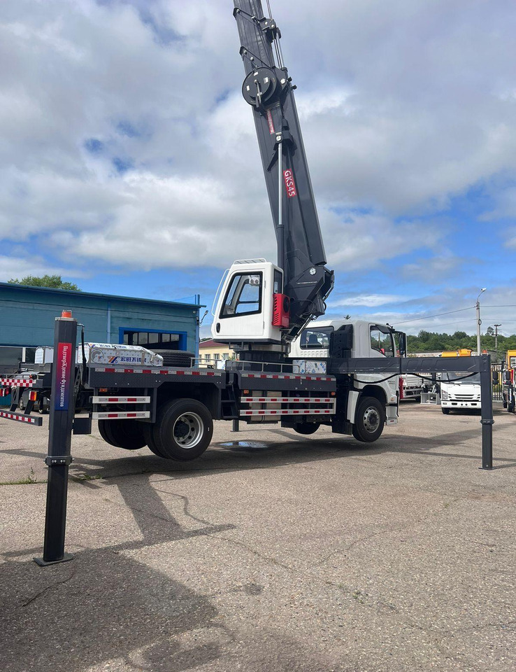 Новый Грузовик с подъемником Isuzu Giga: фото 10