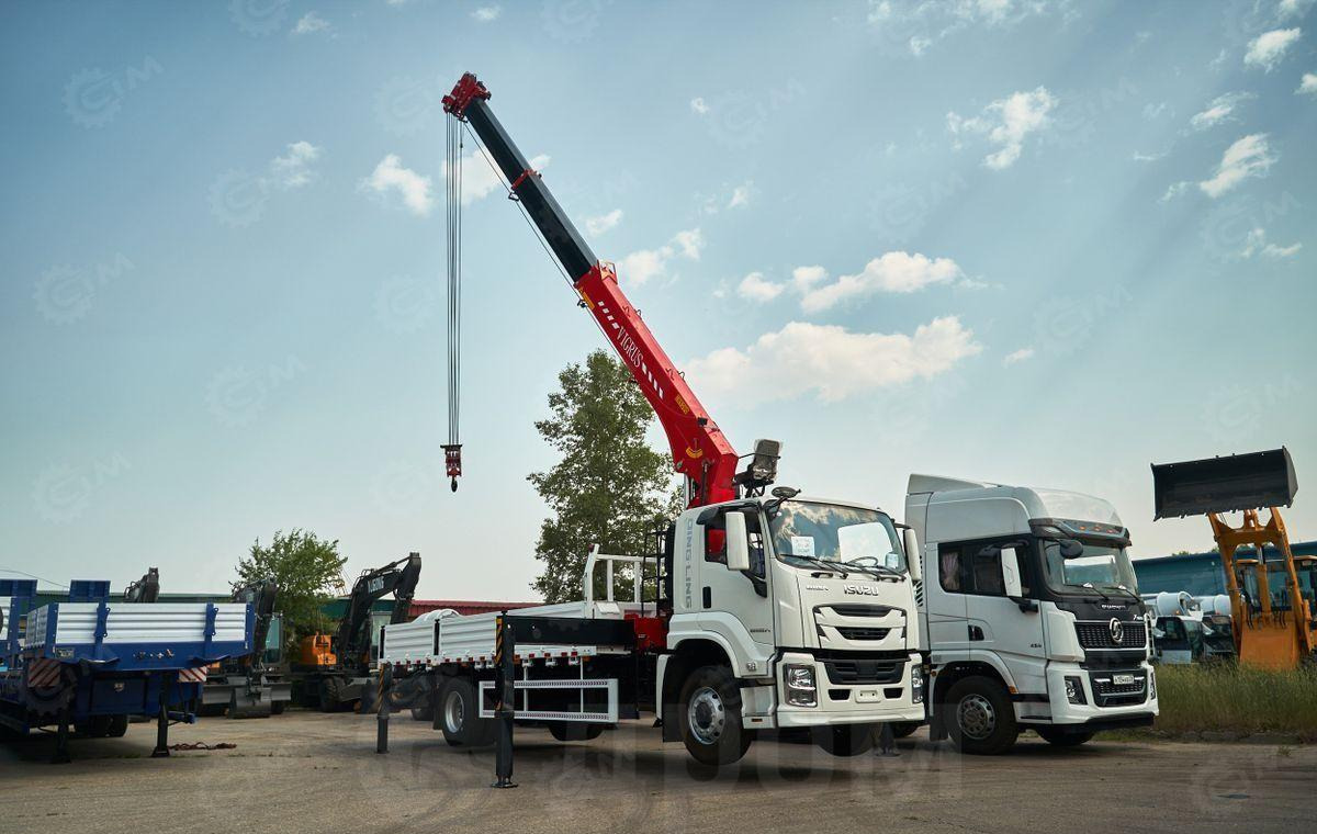 Новый Грузовик бортовой/ Платформа, Автоманипулятор Isuzu Giga: фото 20