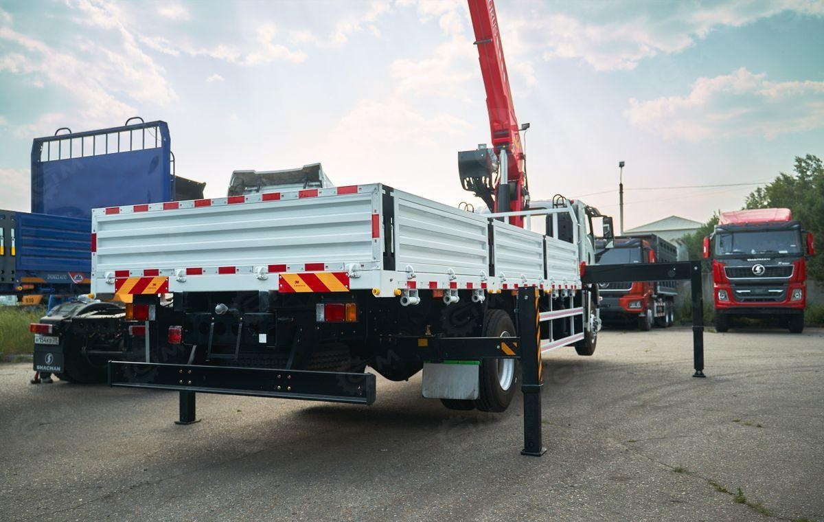 Новый Грузовик бортовой/ Платформа, Автоманипулятор Isuzu Giga: фото 32