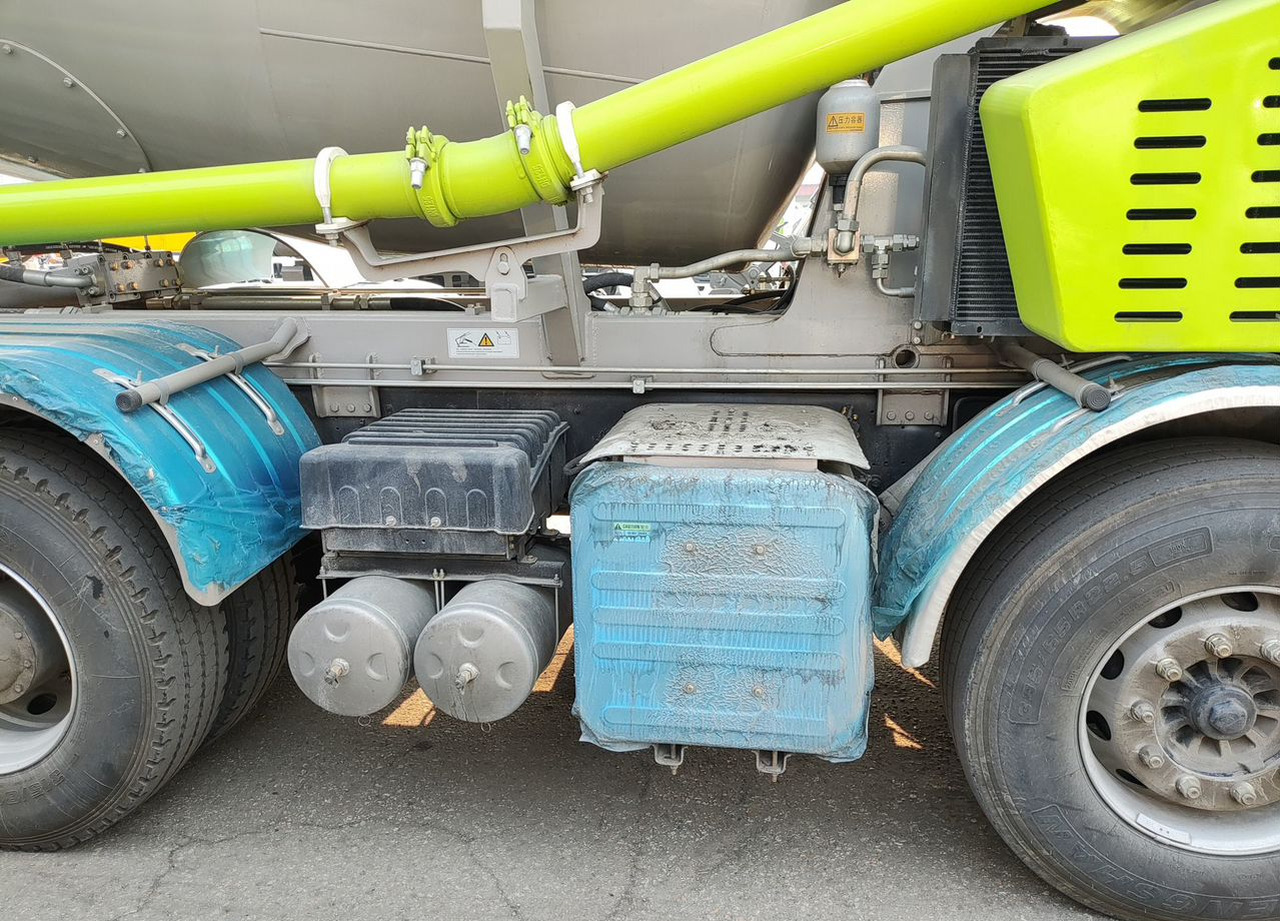 Новый Автобетононасос-смеситель Isuzu Giga: фото 26