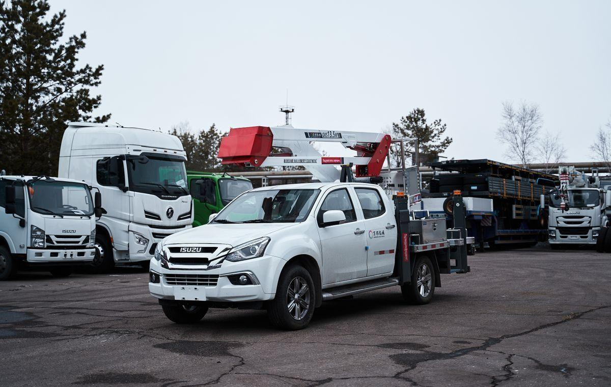 Isuzu QL1073BUHACY - Грузовик с подъемником: фото 2 Isuzu QL1073BUHACY - Грузовик с подъемником: фото 2