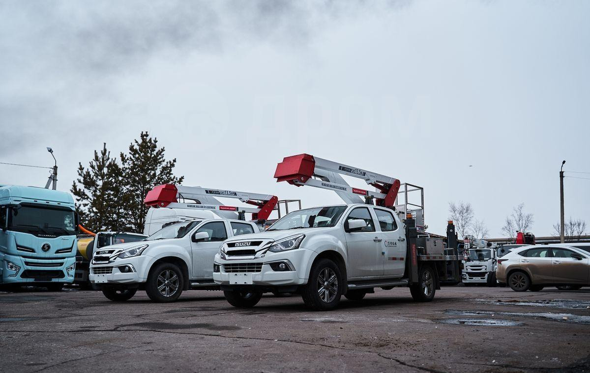 Isuzu V275 - Грузовик с подъемником: фото 1 Isuzu V275 - Грузовик с подъемником: фото 1