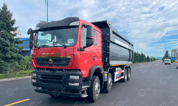 Самосвал HOWO 8х4 440 лс передний подъемник редуктор отбора мощности кузов 7600*2300*1500мм+500 - Самосвал: фото 1 Самосвал HOWO 8х4 440 лс передний подъемник редуктор отбора мощности кузов 7600*2300*1500мм+500 - Самосвал: фото 1