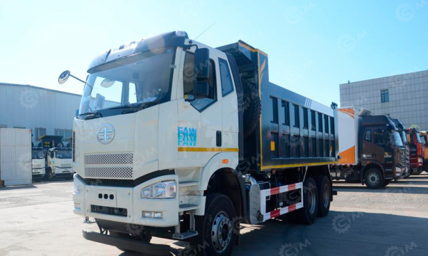 Самосвал ISUZU 6x4 дв 279Kw гп 12тонн кузов 6000*2350*1500 - Самосвал: фото 1 Самосвал ISUZU 6x4 дв 279Kw гп 12тонн кузов 6000*2350*1500 - Самосвал: фото 1