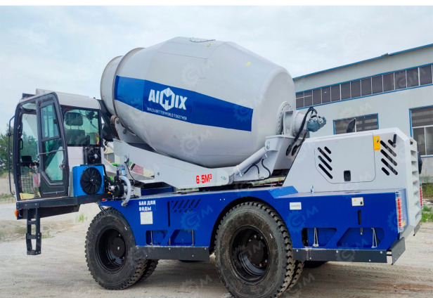 Самозагружающий бетоносмеситель AIMIX AS-6.5 (на спаренных колесах) - Автобетоносмеситель: фото 1 Самозагружающий бетоносмеситель AIMIX AS-6.5 (на спаренных колесах) - Автобетоносмеситель: фото 1