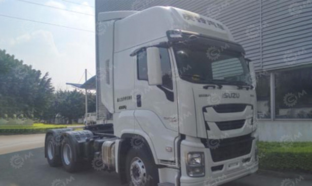 Тягач ISUZU 6x4 дв. 382 kw с гидроретардером - Тягач: фото 1 Тягач ISUZU 6x4 дв. 382 kw с гидроретардером - Тягач: фото 1