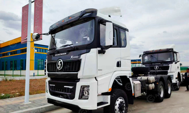 Тягач SHACMAN 6×6 X5000 SX42586V385 430л.с. ДВУСКАТНЫЕ ШИНЫ - Тягач: фото 1 Тягач SHACMAN 6×6 X5000 SX42586V385 430л.с. ДВУСКАТНЫЕ ШИНЫ - Тягач: фото 1