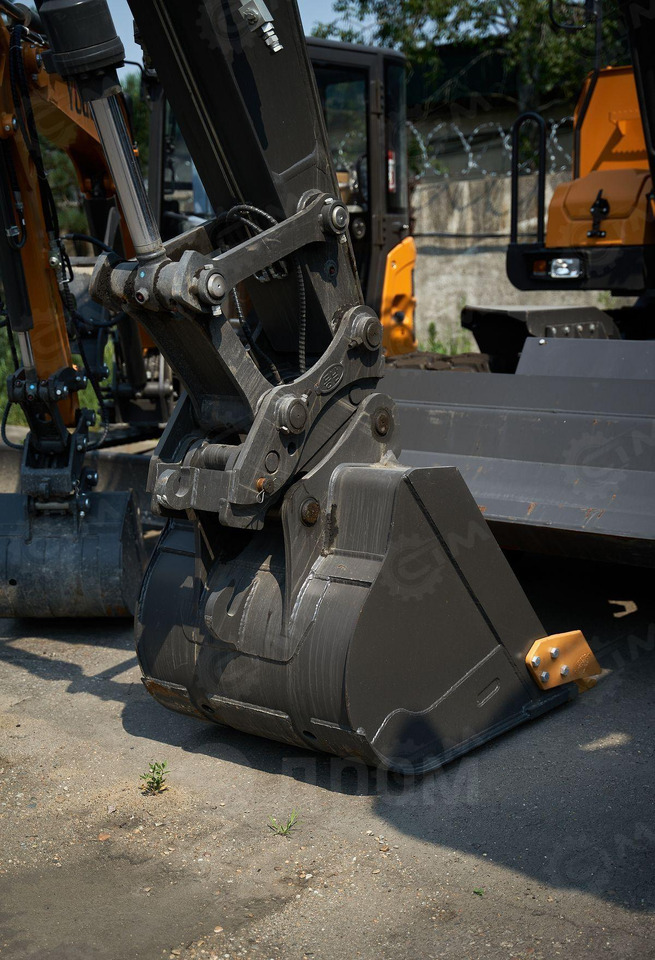 Yugong YG160 - Колёсный экскаватор: фото 5 Yugong YG160 - Колёсный экскаватор: фото 5