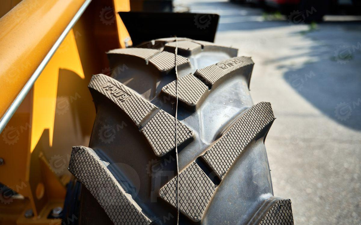 Новый Колёсный погрузчик Yugong ZL30: фото 25