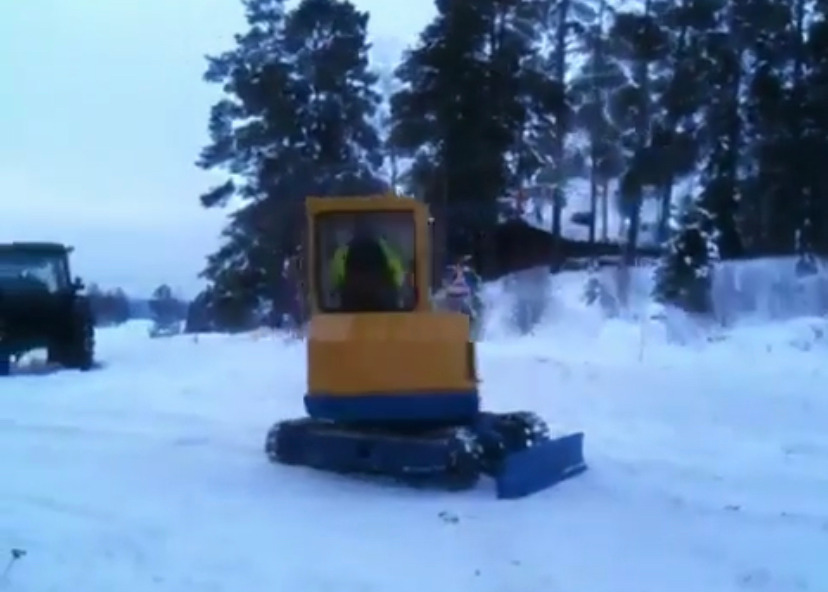 Мини-экскаватор KOMATSU PC20: фото 6 Мини-экскаватор KOMATSU PC20: фото 6