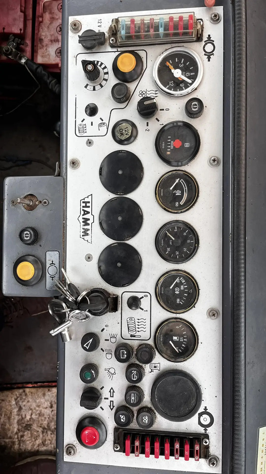 Пневмоколесный каток HAMM GRW15: фото 6