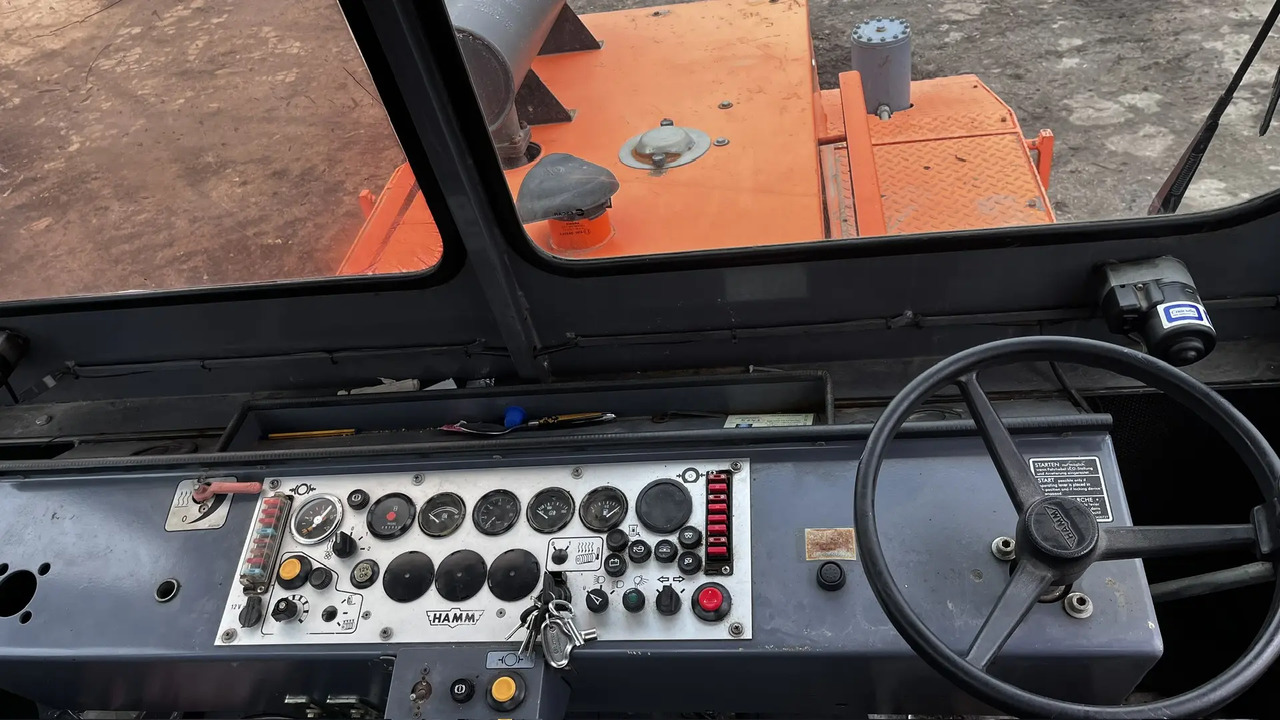 HAMM GRW15 - Пневмоколесный каток: фото 3 HAMM GRW15 - Пневмоколесный каток: фото 3