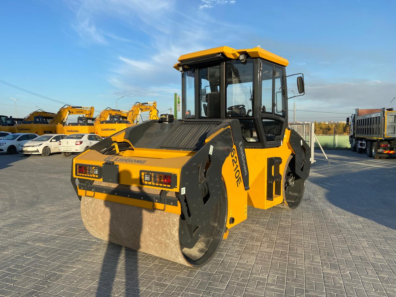 LiuGong CLG6210E - Дорожный каток: фото 5 LiuGong CLG6210E - Дорожный каток: фото 5