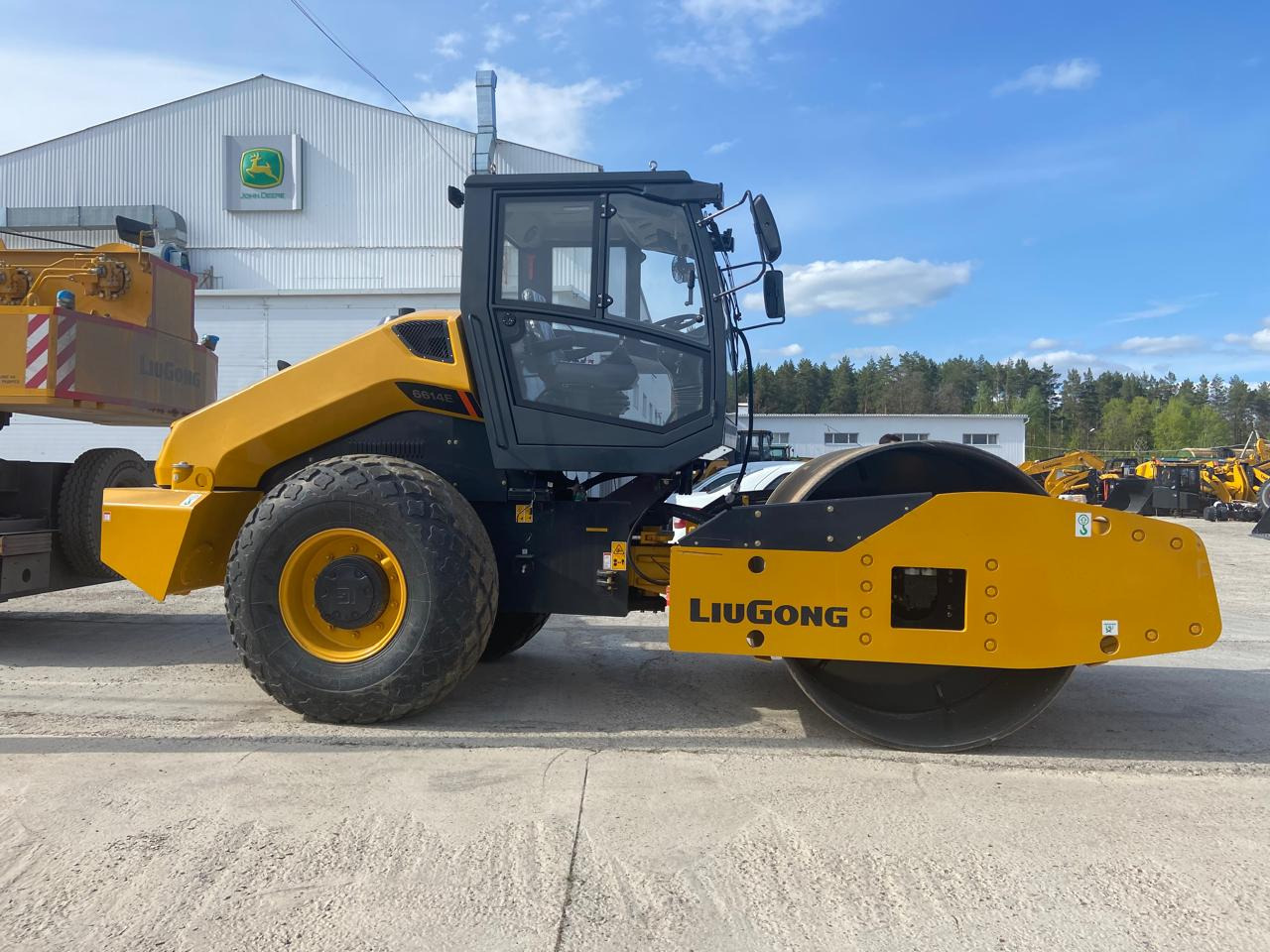 LiuGong CLG6614E - Компактор: фото 2 LiuGong CLG6614E - Компактор: фото 2