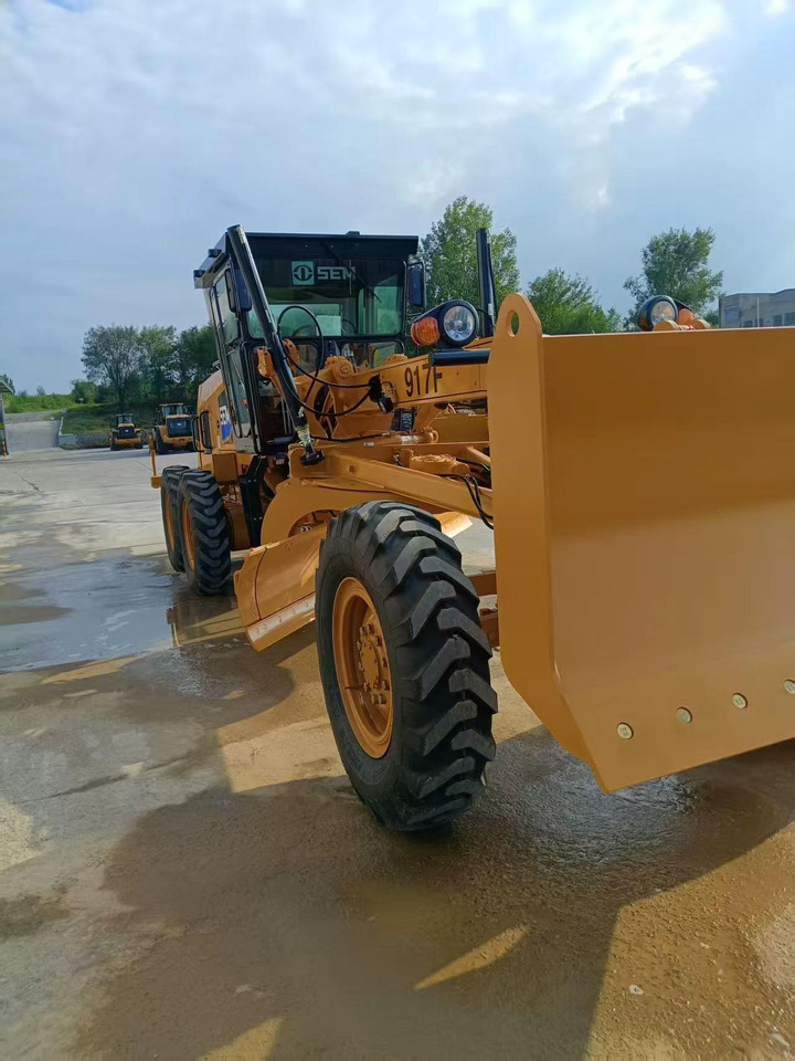 SEM 917F - Грейдер: фото 3 SEM 917F - Грейдер: фото 3
