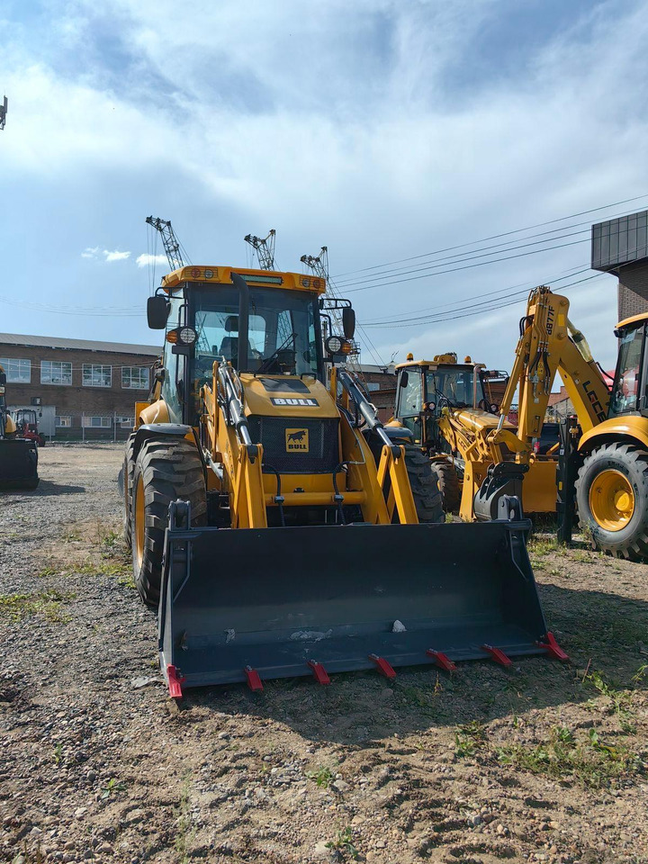 Bull 4SX - Экскаватор-погрузчик: фото 4 Bull 4SX - Экскаватор-погрузчик: фото 4