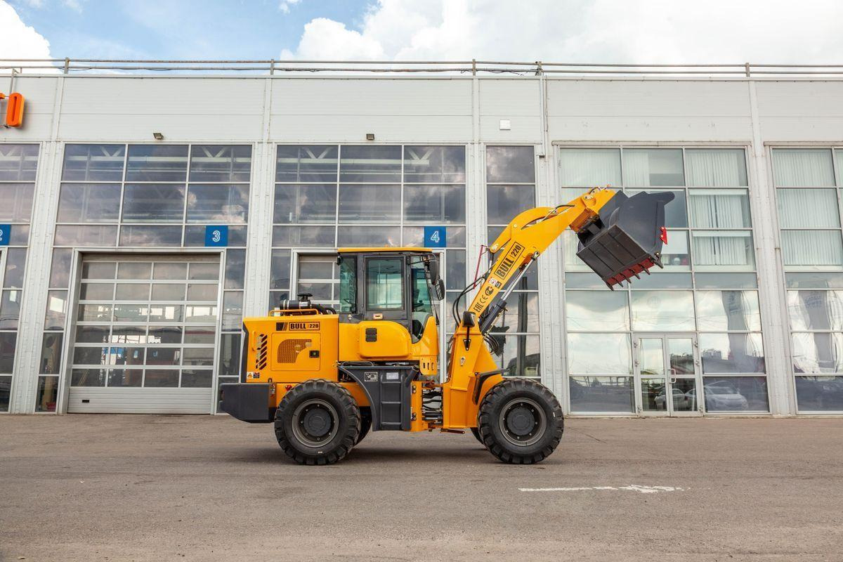 Bull SL220 - Колёсный погрузчик: фото 1 Bull SL220 - Колёсный погрузчик: фото 1